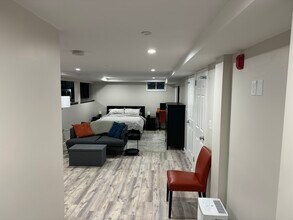 171 Foster St, Unit B in Boston, MA - Building Photo - Building Photo