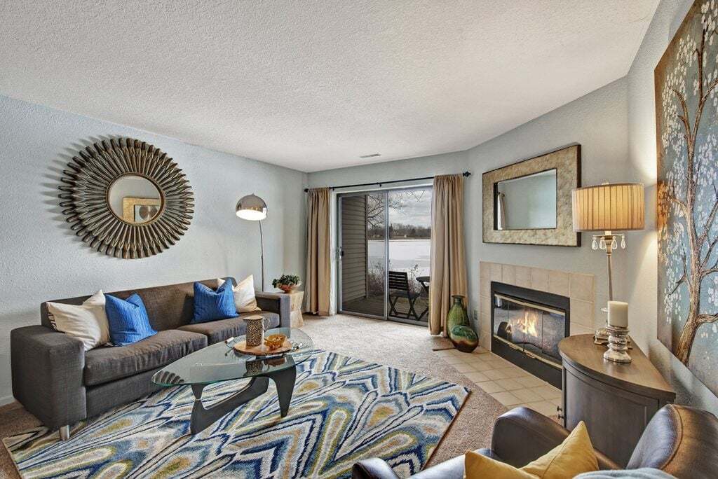 River's Cove in Germantown, WI - Building Photo