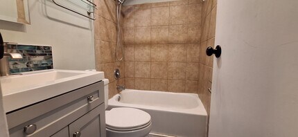 3676 Lower Honoapiilani Rd in Lahaina, HI - Building Photo - Building Photo