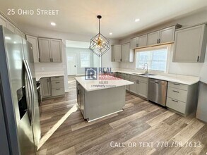 25 Ohio St in Cartersville, GA - Building Photo - Building Photo