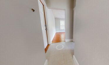 5 Elmer St, Unit 2T in Cambridge, MA - Building Photo - Building Photo