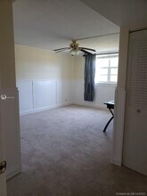 5500 NW 2nd Ave-Unit -225 in Boca Raton, FL - Building Photo - Building Photo