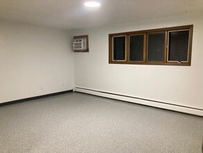 201 1st Ave NE in Mandan, ND - Building Photo - Building Photo