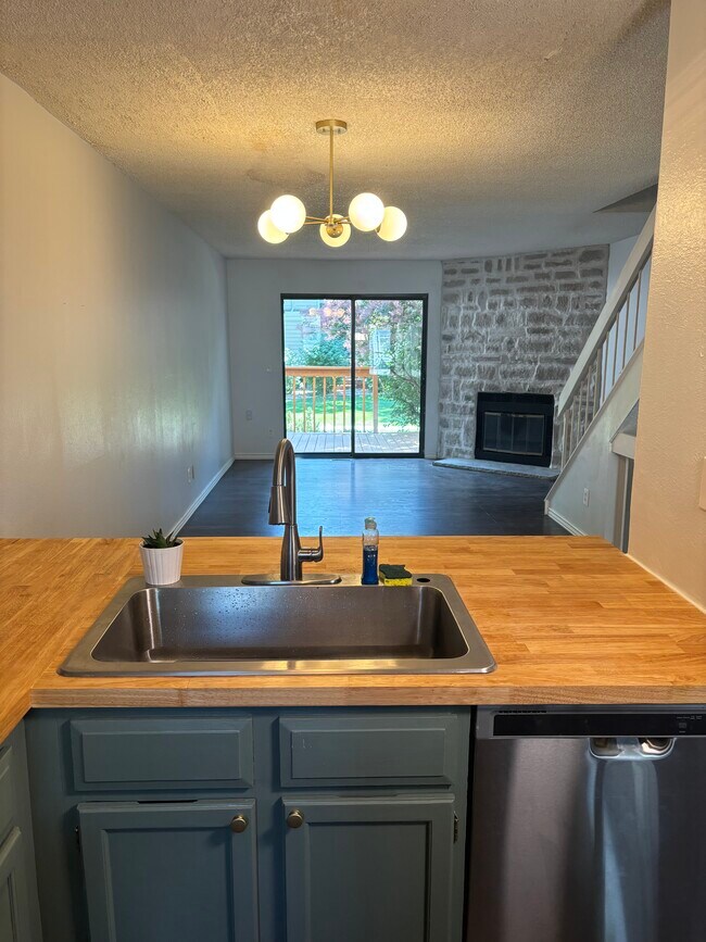 7474 E Arkansas Ave in Denver, CO - Building Photo - Building Photo