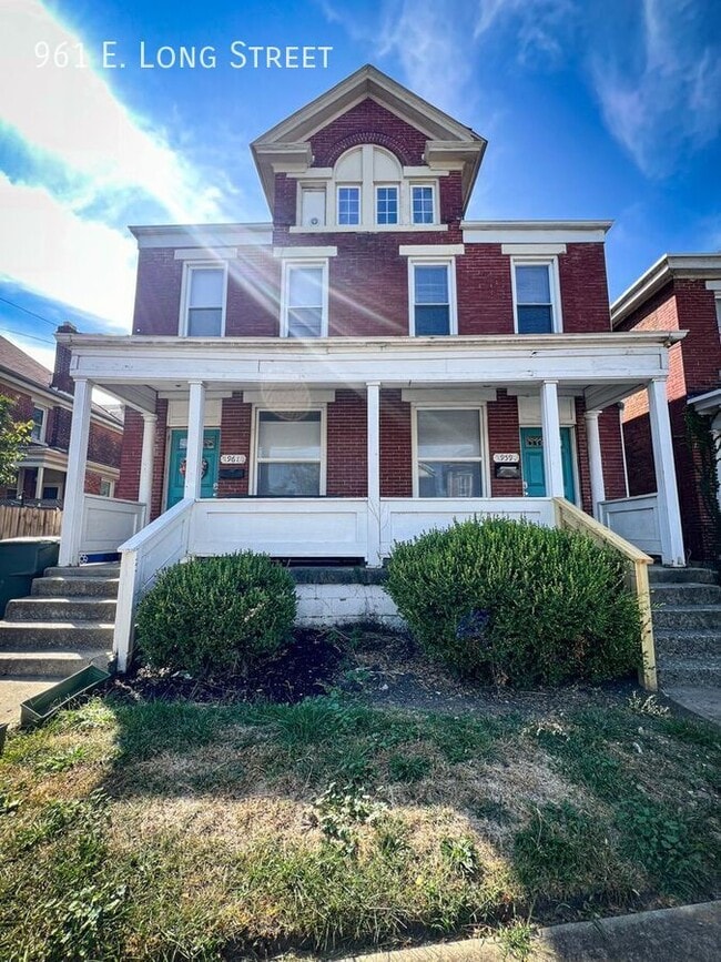 property at 961 E Long St