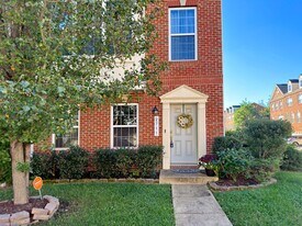 2711 Coppersmith Pl in Bryans Road, MD - Building Photo