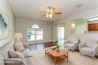 3536 Alec Dr in Middleburg, FL - Building Photo - Building Photo