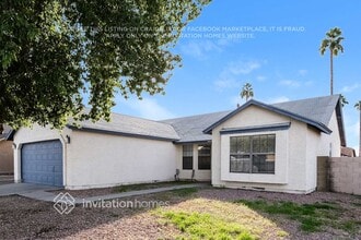 8833 W Windsor Ave in Phoenix, AZ - Foto de edificio - Building Photo