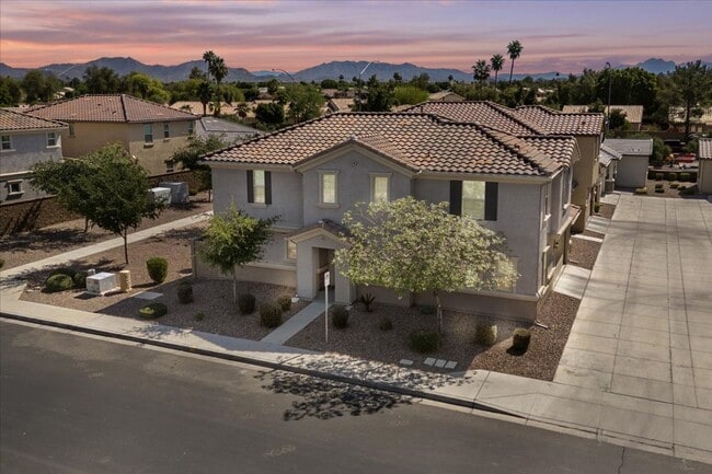 property at 1317 N Balboa