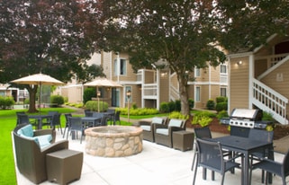 AVIA Lofts on Parkway