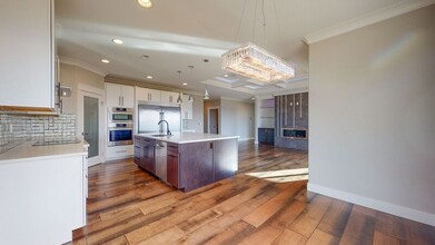 2607 Falcon Ln in Richland, WA - Building Photo - Building Photo
