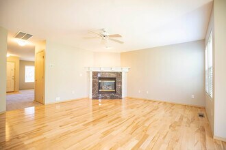 34604 Cranberry Ct SE in Snoqualmie, WA - Building Photo - Building Photo