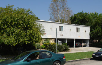 Santa Maria Apartments in Canoga Park, CA - Building Photo - Building Photo