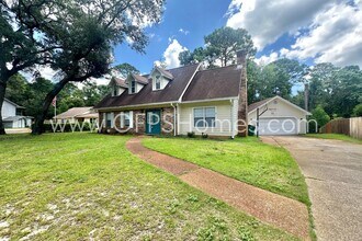 324 Curacao Way in Niceville, FL - Building Photo - Building Photo