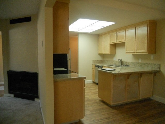 5905 Hillview Ave in San Jose, CA - Building Photo - Building Photo