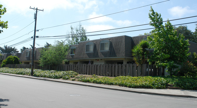 The Meadows in Cotati, CA - Building Photo - Building Photo