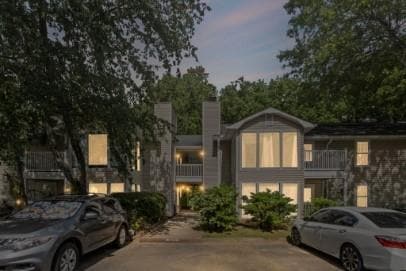 property at 2005 Augusta Dr
