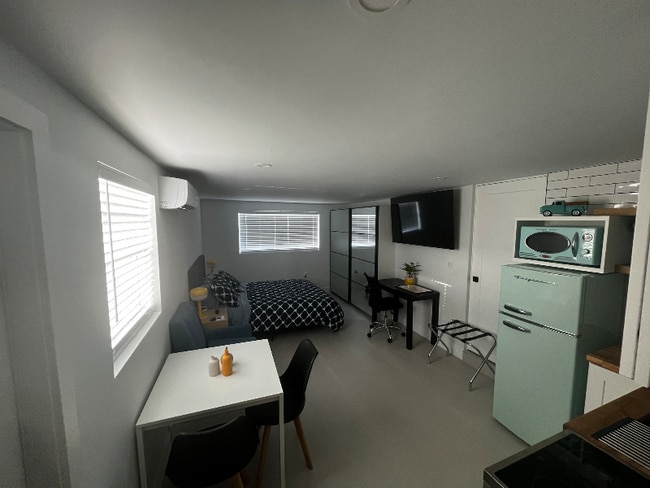 property at 140 NW 38th St