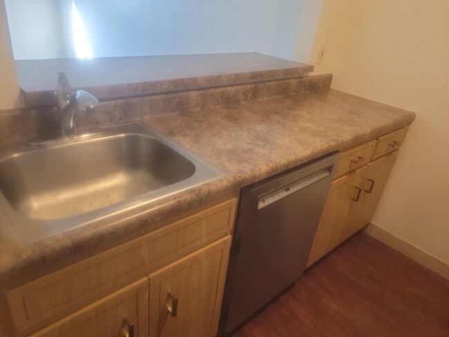 219 Daniel St, Unit 219 Daniel st in Hackensack, NJ - Building Photo - Building Photo