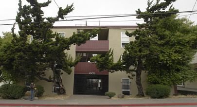 1805 8th Ave in Oakland, CA - Building Photo - Building Photo