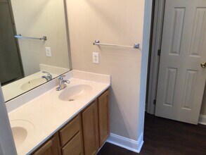 7343 Bright Leaf Rd in Wilmington, NC - Building Photo - Building Photo