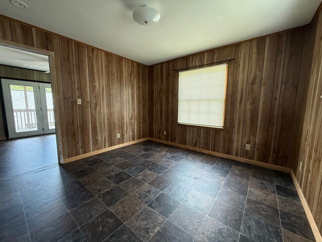 308 Poplar St in Lenoir City, TN - Building Photo - Building Photo