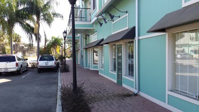 Village Plaza in Plant City, FL - Building Photo - Building Photo