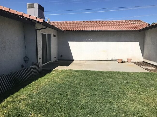 property at 736 Teaberry St