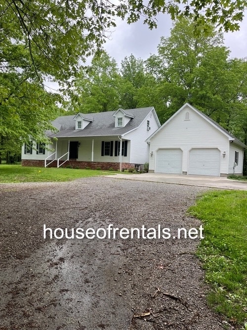 property at 200 Quail Run