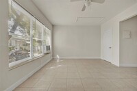 7905 Crespi Blvd in Miami Beach, FL - Building Photo - Building Photo