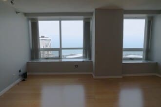 512 N McClurg Ct in Chicago, IL - Building Photo - Building Photo