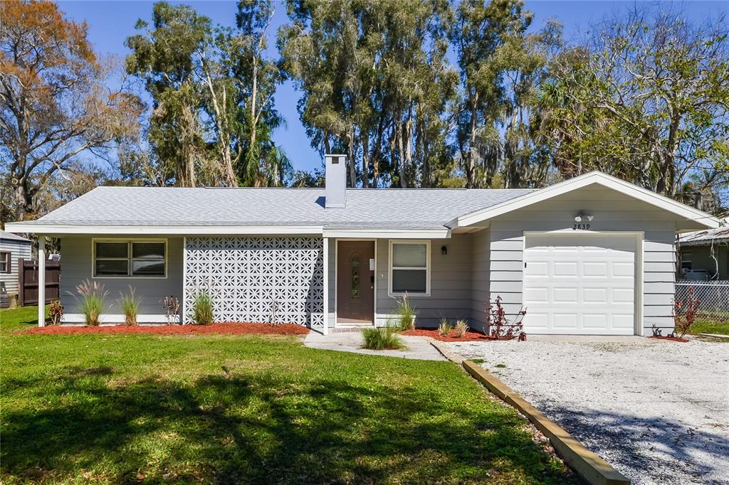 2839 Hope St in Sarasota, FL - Building Photo