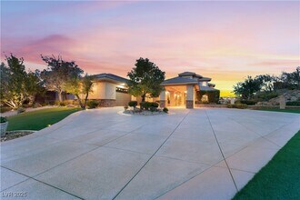 2870 Quartz Canyon Dr in Henderson, NV - Foto de edificio - Building Photo