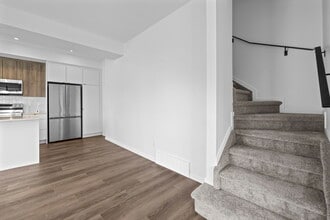 16210-1103A 103a Ave NW in Edmonton, AB - Building Photo - Building Photo