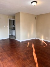 5117 Longmeadow St in Houston, TX - Building Photo - Building Photo