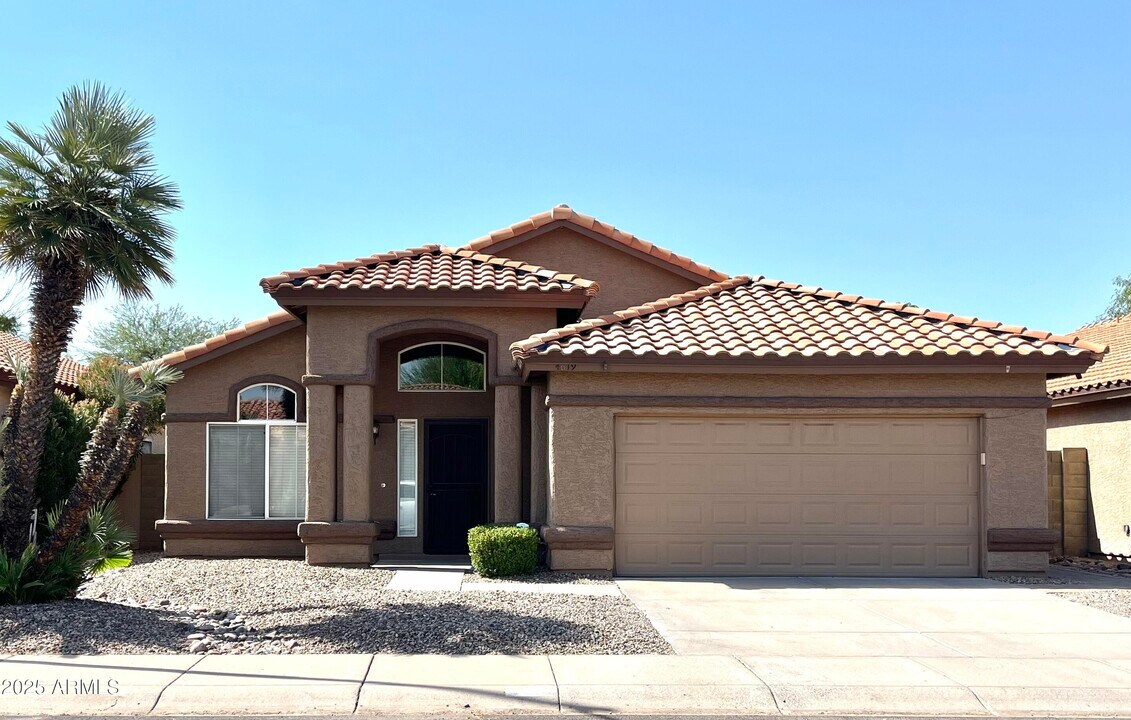 4619 E Desert Cactus St in Phoenix, AZ - Building Photo
