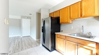 591 Cherry St in Elizabeth, NJ - Building Photo - Building Photo