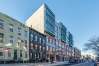 The Umbrella Factory in Brooklyn, NY - Foto de edificio - Building Photo