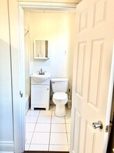 5201 Hunter Ave, Unit 3 in Cincinnati, OH - Building Photo - Building Photo