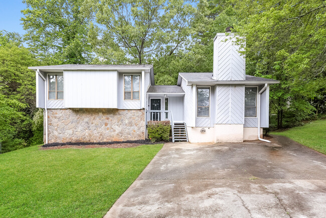 property at 1018 Fox Row