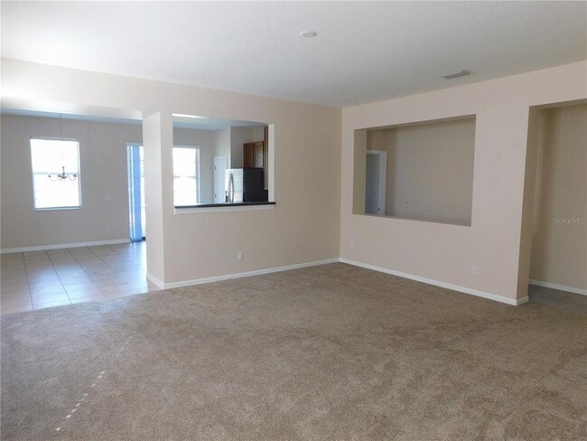 6624 Waterton Dr in Riverview, FL - Foto de edificio - Building Photo