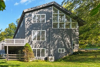 84 Gunn Hill Rd in Washington, CT - Building Photo - Building Photo