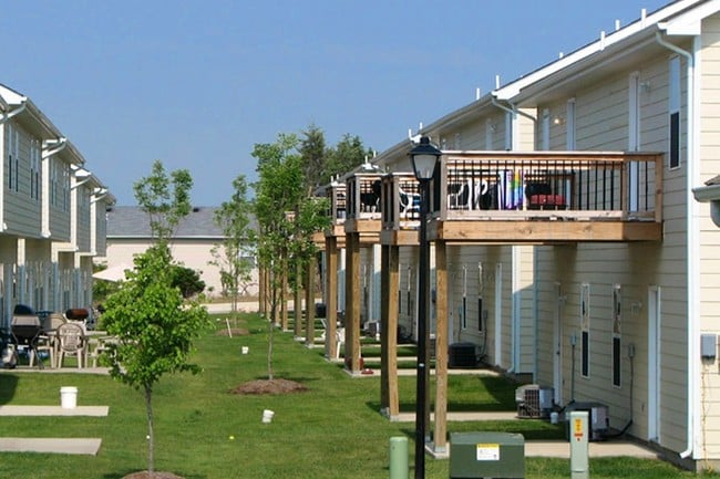 The Row in Columbia, MO - Building Photo - Building Photo