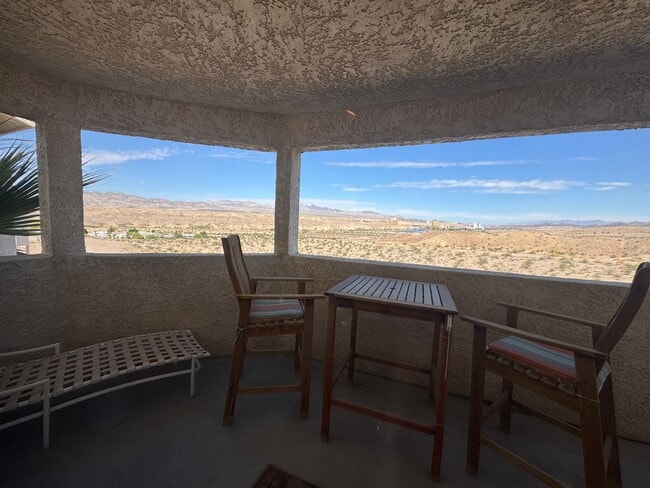 property at 2022 Merrill Ln