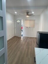 4063 Lincoln Ave, Unit E in Culver City, CA - Foto de edificio - Building Photo