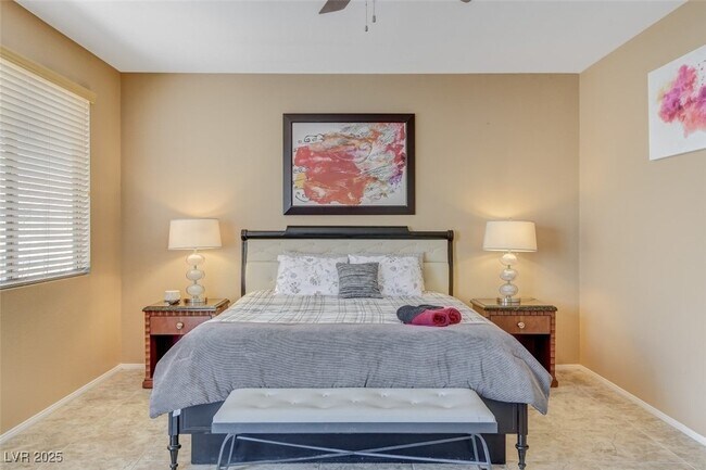 1116 Stoneypeak Ave in North Las Vegas, NV - Building Photo - Building Photo