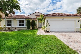 19150 SW 16th St in Pembroke Pines, FL - Building Photo