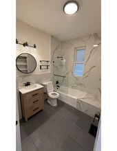 7947 S Burnham Ave in Chicago, IL - Building Photo - Building Photo