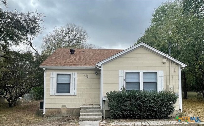 property at 743 E 13th Ave