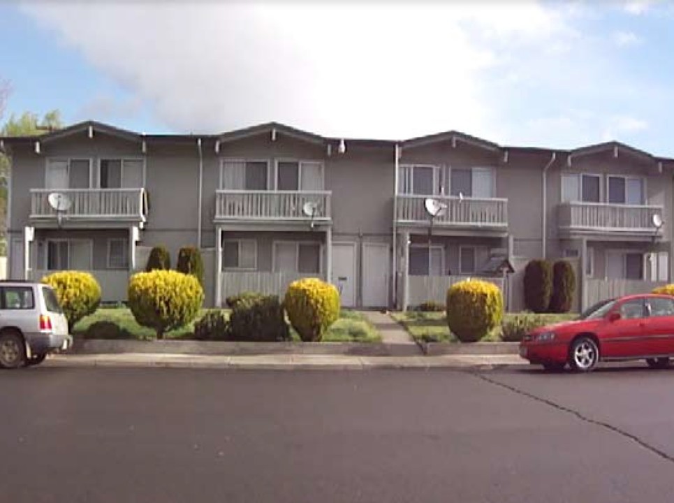 Coronado Apartments in Carson City, NV - Foto de edificio